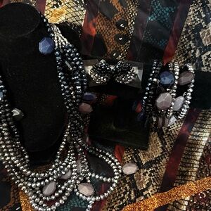 Sassy Jones Malia, Elegant Black and Silver Beaded Jewelry Set